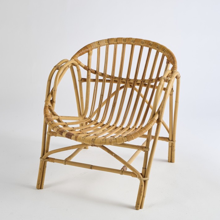 Vintage rattan coquille armchair PU009